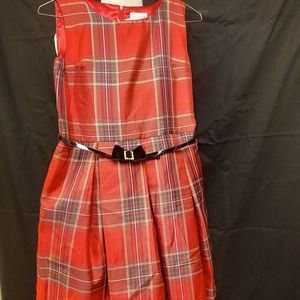 Girls formal dress Size 14 (brand new)